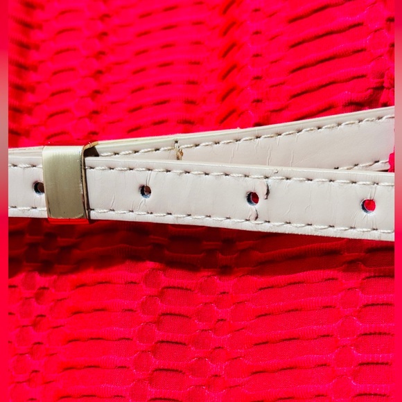 Women’s Red Dress Size 20 W Waffle Pattern Holiday Dress - Picture 8 of 9